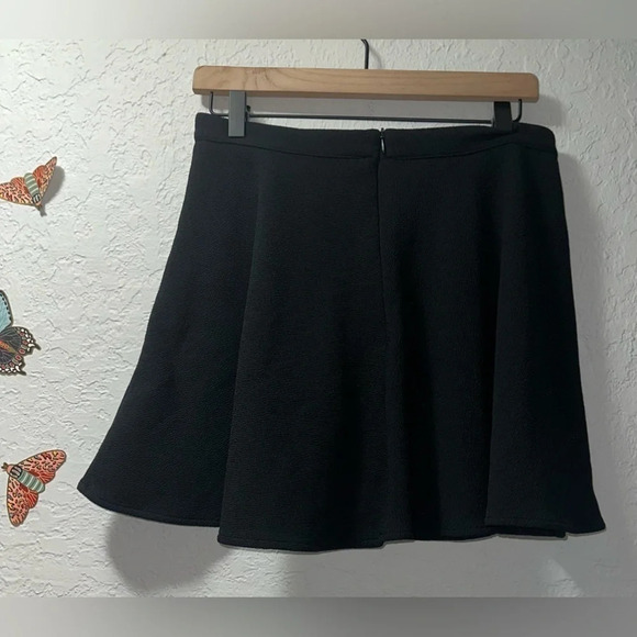 Shein Frenchy Textured Flare Skirt - Picture 4 of 8